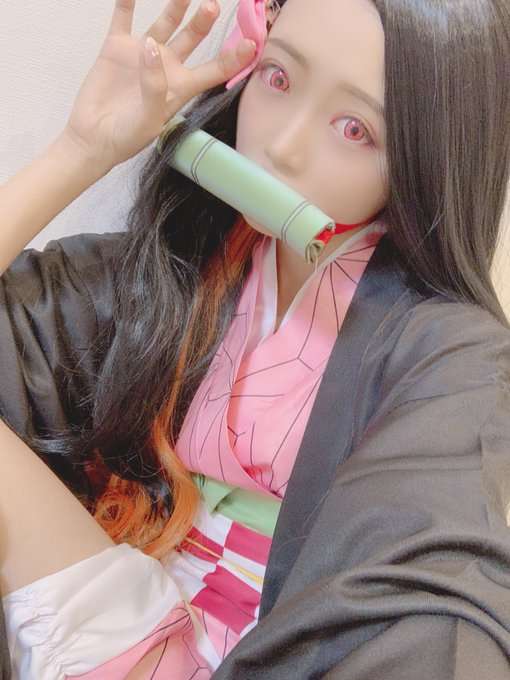 吉川愛、『鬼滅の刃』胡蝶しのぶコスが「えぐい」「クソかわいい」と絶賛の嵐!