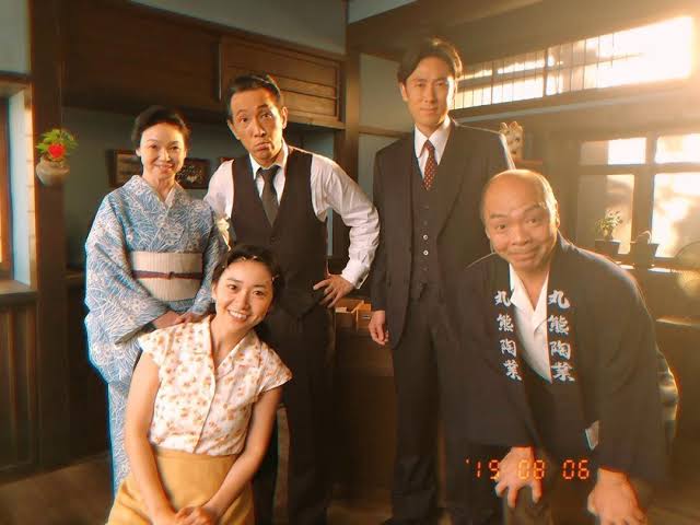 大島優子「スカーレット」3ショット公開 早くも“照子ロス”の声「終わらんといて?」「寂しいよぉ~」