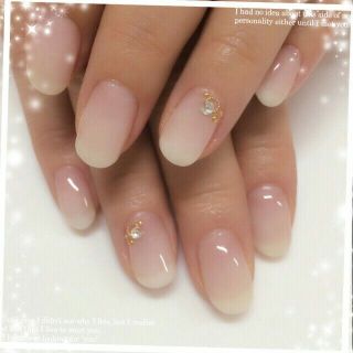 加藤紗里、本物のダイヤモンド・ネイルに「女王様みたい」「もはや武器」「綺麗」の声