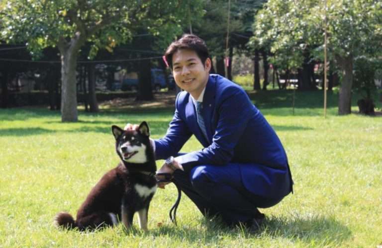 岩井志麻子さん、新型コロナ対策陣頭指揮の北海道・鈴木知事は「全アジアで通用するイケメン」