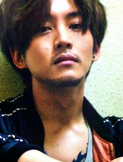 男性芸能人の髭、似合ってたら+ボタンを押すトピPart2