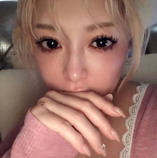 浜崎あゆみ、コロナ禍でツアー自粛に胸中吐露「じっと耐え忍び」「協力し合い生き抜いて」