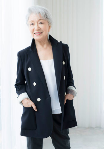 白髪 女性のグレイヘアブームについて ガールズちゃんねる Girls Channel