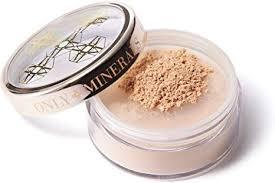 厚塗りに見えないファンデーション