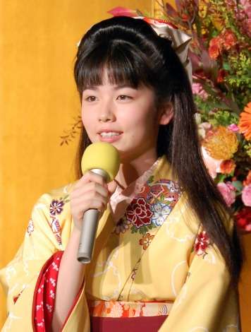 業界人が選ぶ“ポスト米倉涼子”。タレントの独立が相次ぐオスカーを救うのは…