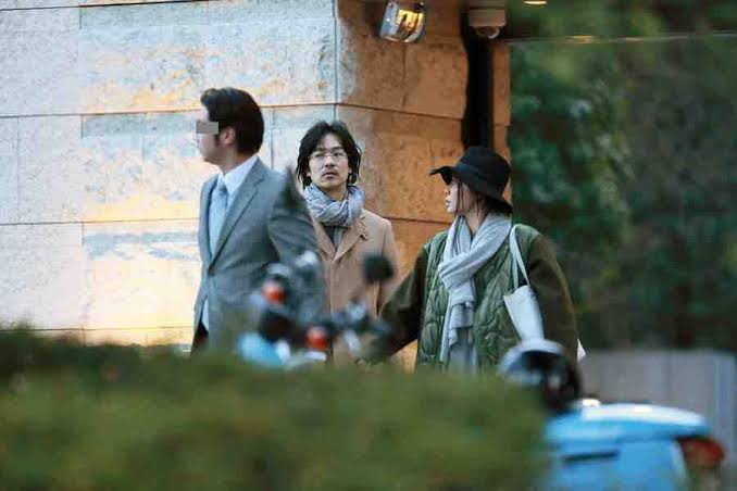 堺雅人「半沢直樹」ロケ後に着替えた私服にギャップ萌え