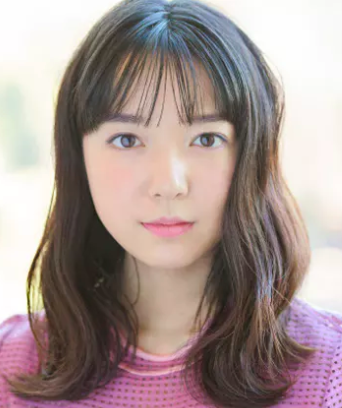 上白石萌音、佐藤健と「こんなチュッチュするとは」