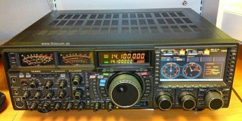 亡くなった人に会えるなら誰に会いたいですか？