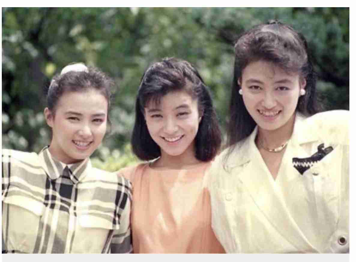 河野景子、コロナで講演活動中止も「7人の男とデート」のモテモテ生活