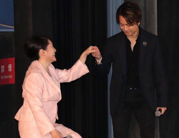 男性有名人のエスコート姿が見たい　part4