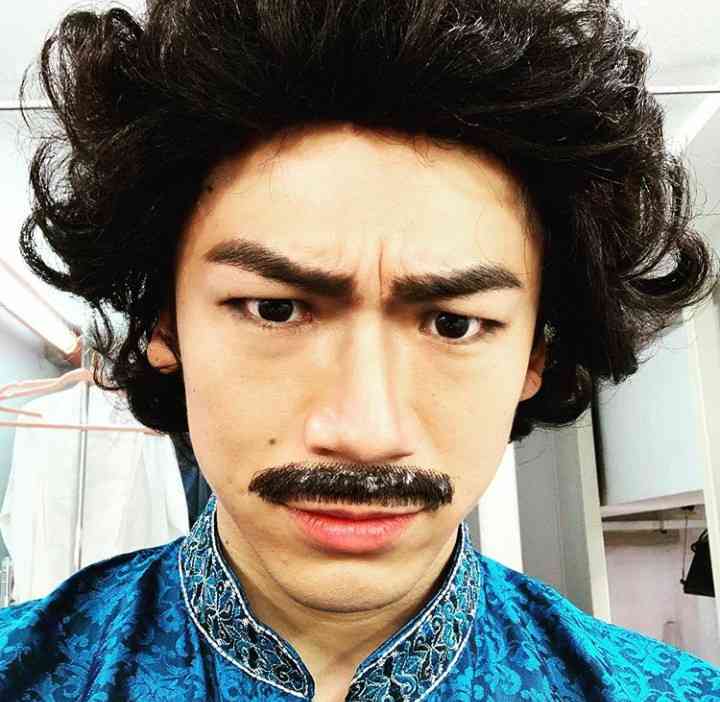 三代目JSB 岩田剛典のウインクSHOTにファン歓喜「これ罪でしょ!?」「イケメンすぎて倒れそうになった…」