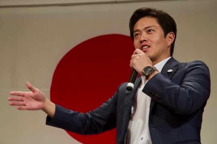 吉村知事　強行営業のパチンコ店と客を批判「一律10万円配っても一緒」「ここで感染広がっても…」