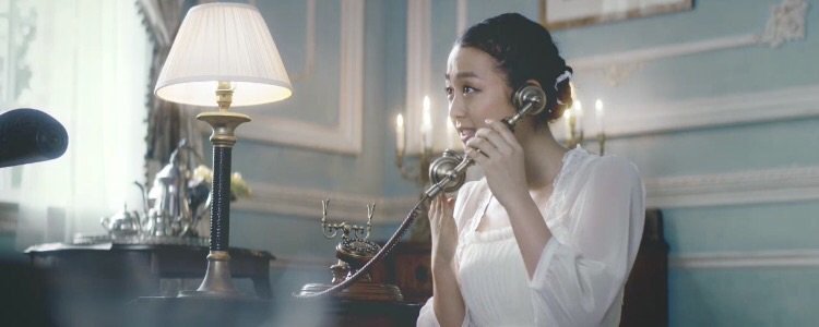 浅田真央＆舞 “美人姉妹”スタイル抜群の2ショットにファンほれぼれ