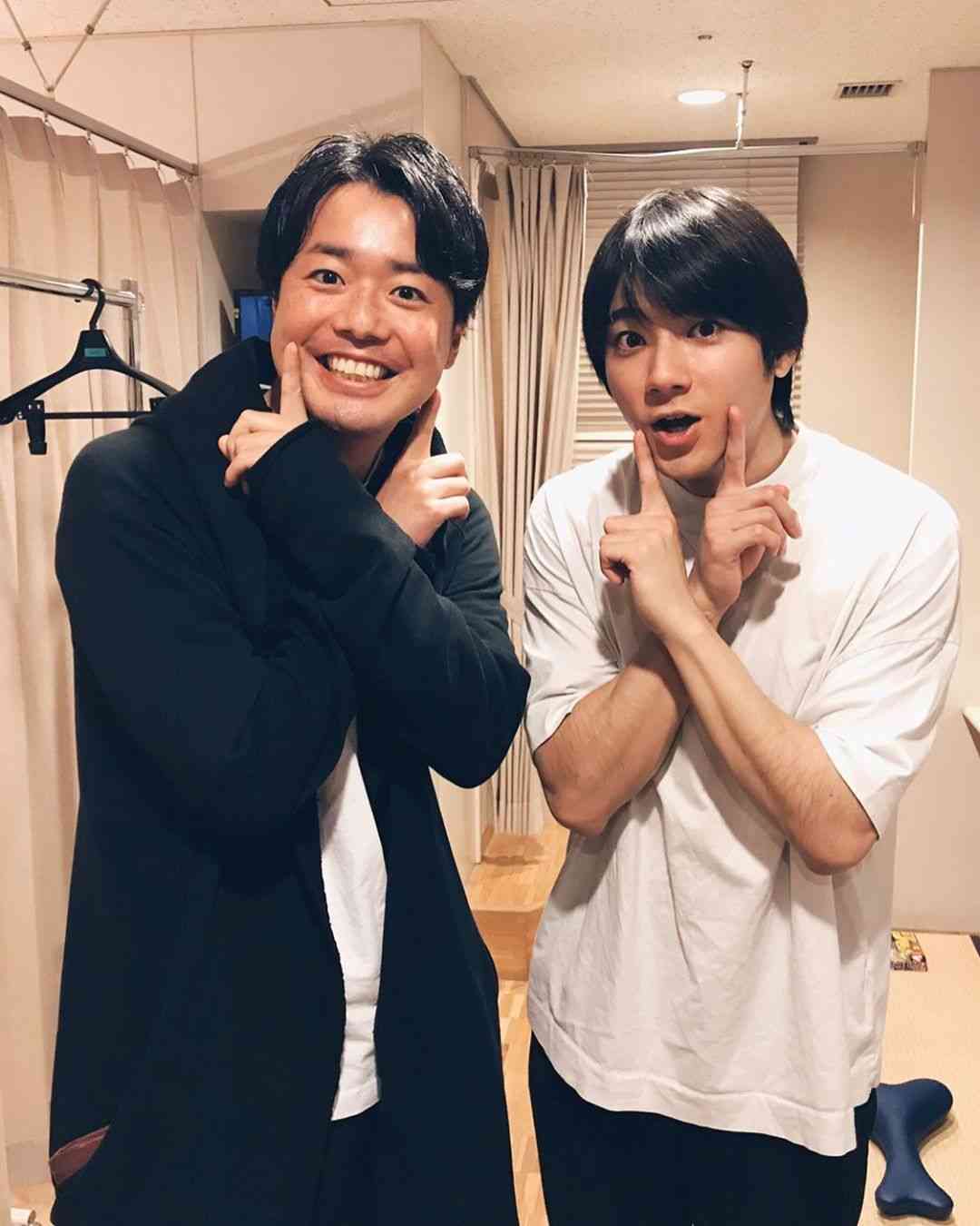 山田裕貴、ワイルドな無精ひげ姿に反響「かっこよすぎかよ」