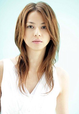 気が強そうな美人が好きな人!!