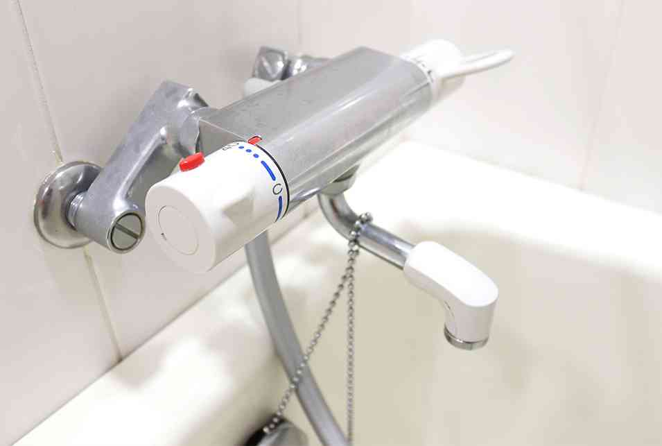 お風呂にスマホ持ち込む?持ち込まない?