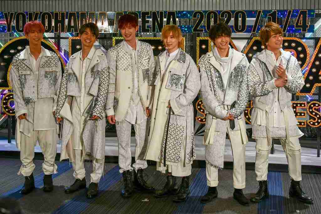SixTONES「MORE」初表紙 100問100答で神対応続出