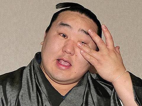 ダウンタウン松本人志の「写真で一言」に芸人らも続々参加　あなたの解答は？
