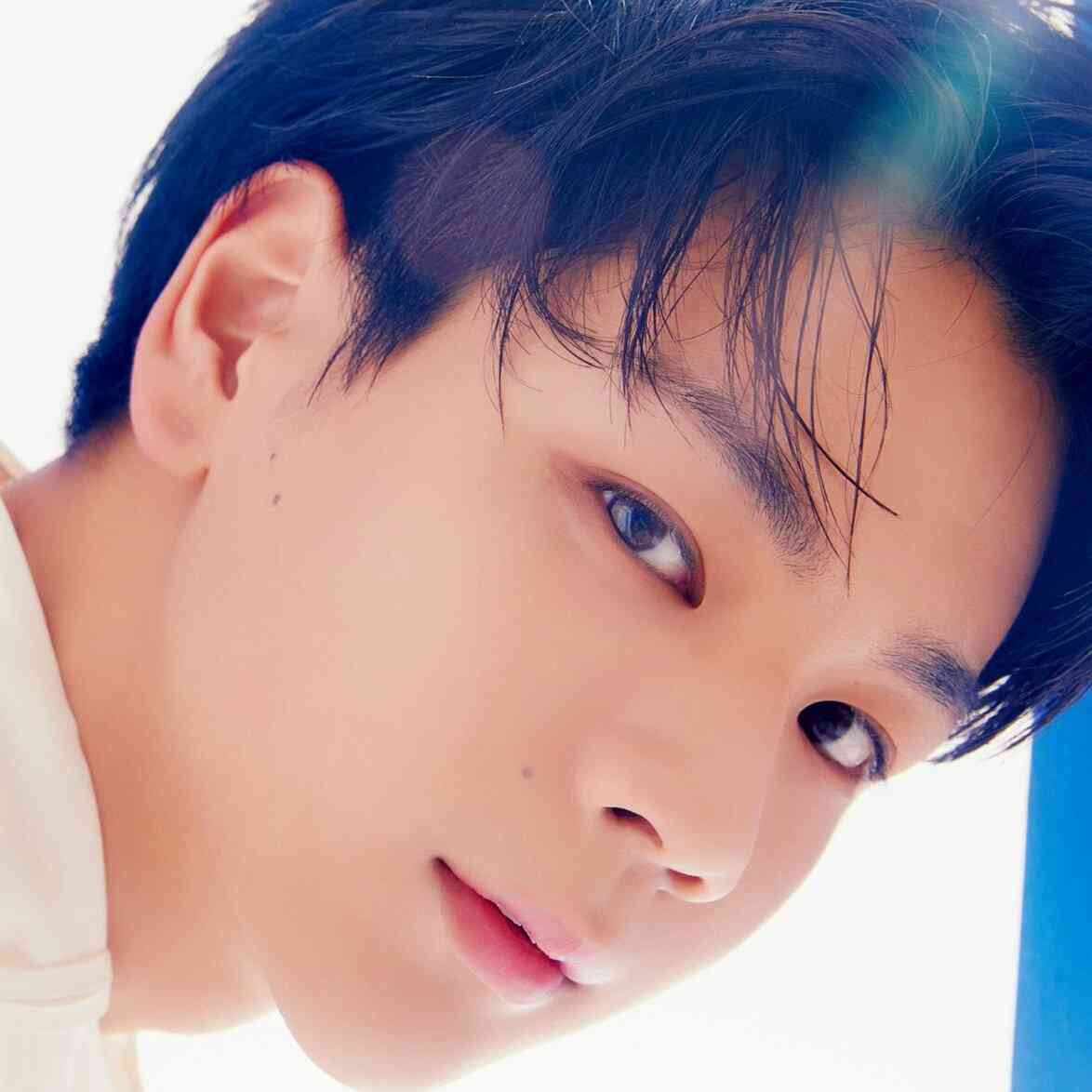 JO1川尻蓮、NYタイムズスクエアのファン出資広告額に驚愕