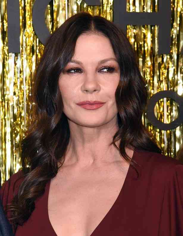 キャサリン・ゼタ＝ジョーンズ、激変のあまり顔認証に失敗!?