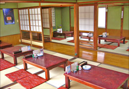 飲食店で刃物持った男が立てこもり 複数の人質か 福岡 南区