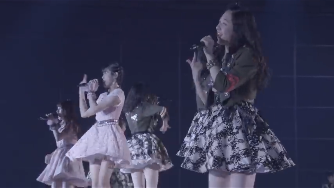 女性アイドルの衣装を語ろう❗