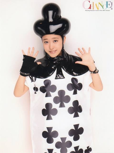 女性アイドルの衣装を語ろう❗