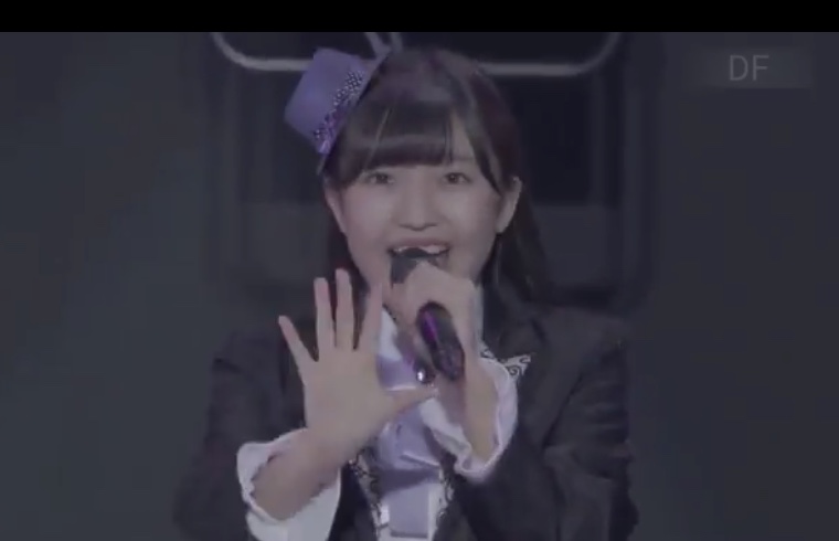 女性アイドルの衣装を語ろう❗