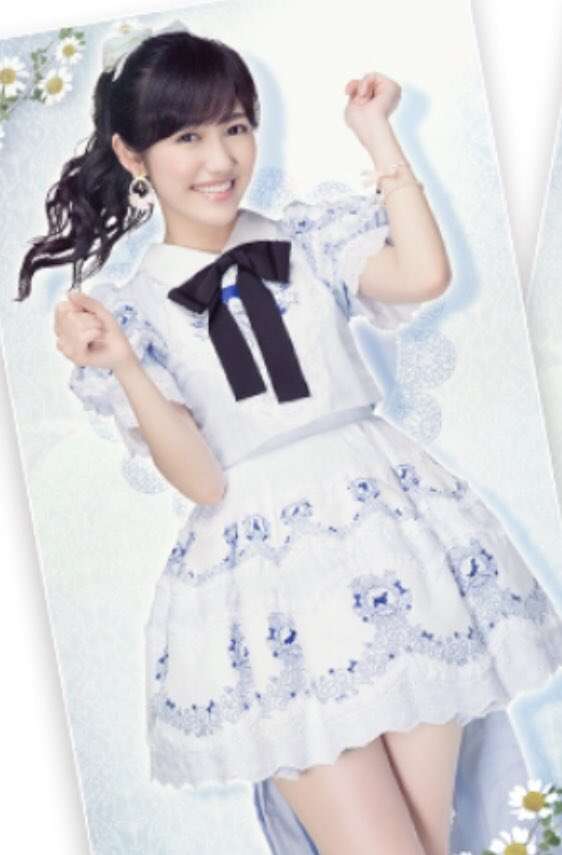 女性アイドルの衣装を語ろう❗