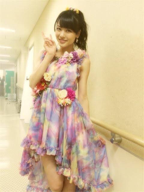 女性アイドルの衣装を語ろう❗