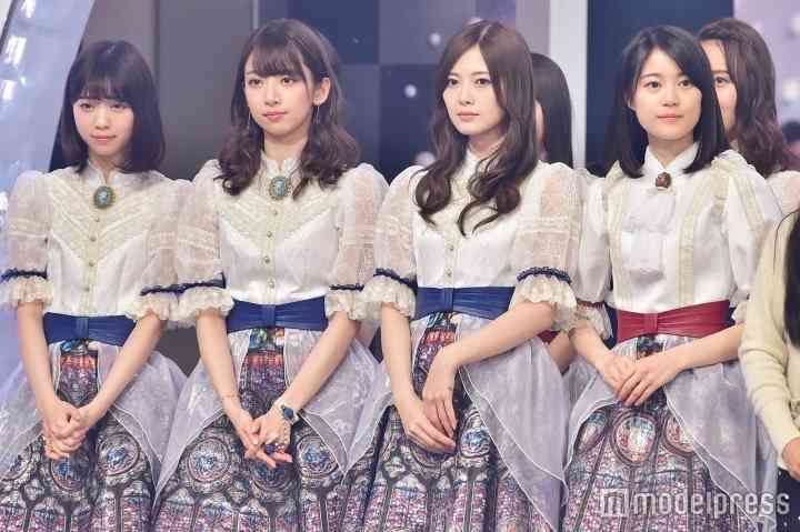 女性アイドルの衣装を語ろう❗