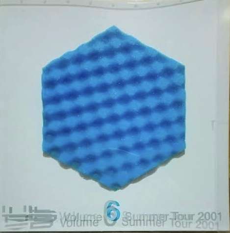 一人でいると思われるのが嫌な人周りにいますか？