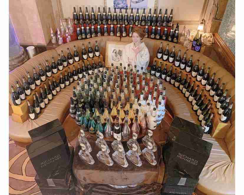 エンリケ、新事業立ち上げを発表