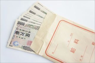 最低でも欲しい月給や時給