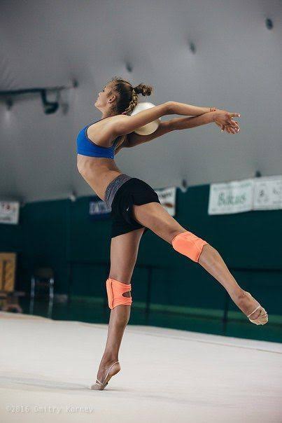 自分の体型を絵で伝えるトピ