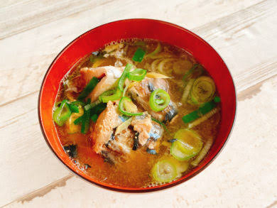 鯖缶が好きな人