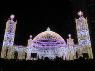 ラブホじゃないのにラブホっぽく見える写真を挙げるトピ