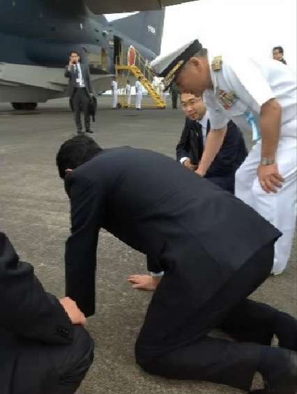 吉村知事に怒った西村大臣 SNSに9千件「支持」「上から目線」「早く示せ」
