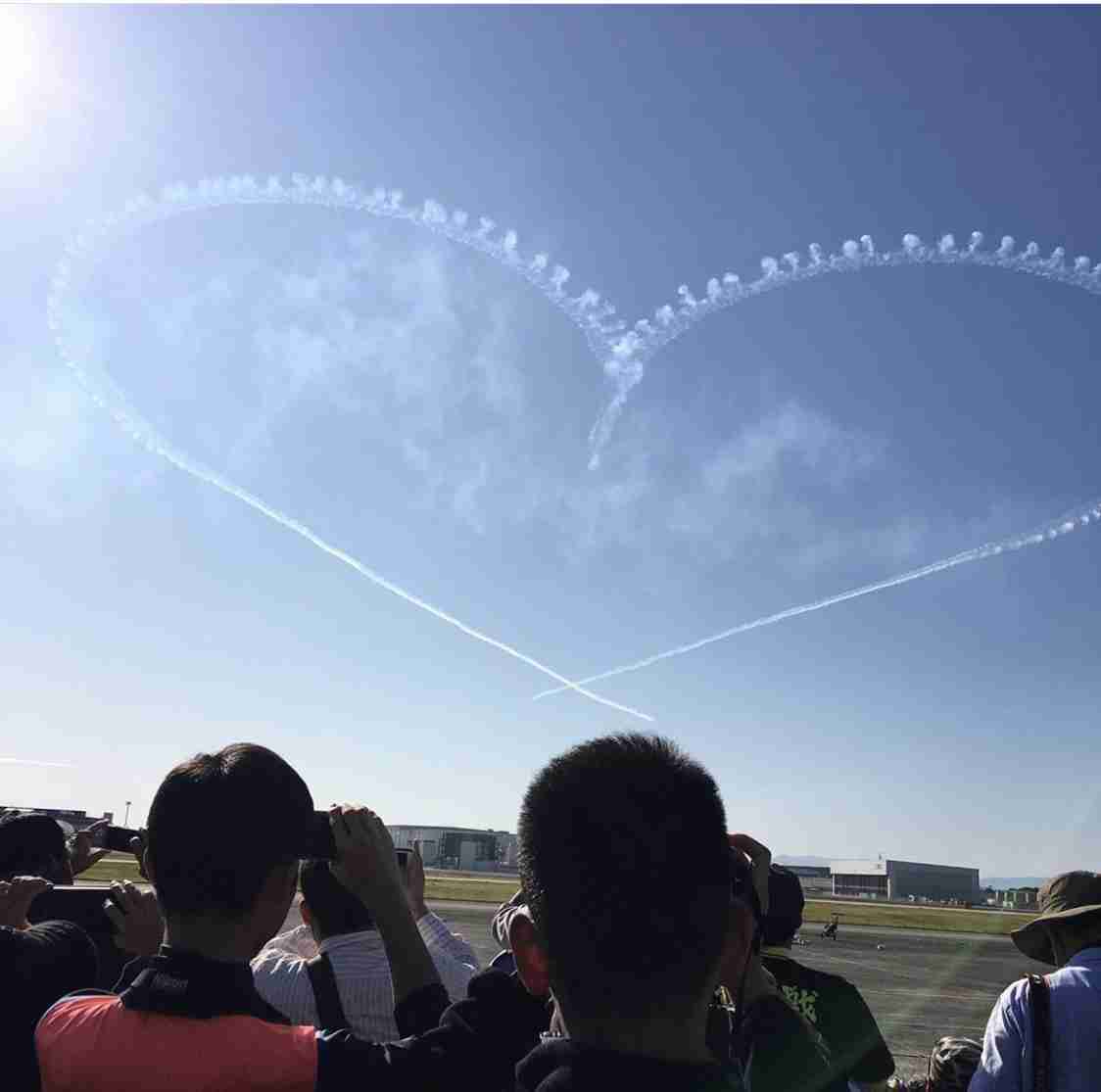 ブルーインパルス 29日12時40分から東京上空を飛行 医療関係者に敬意と感謝 Youtubeでライブ配信 ガールズちゃんねる Girls Channel