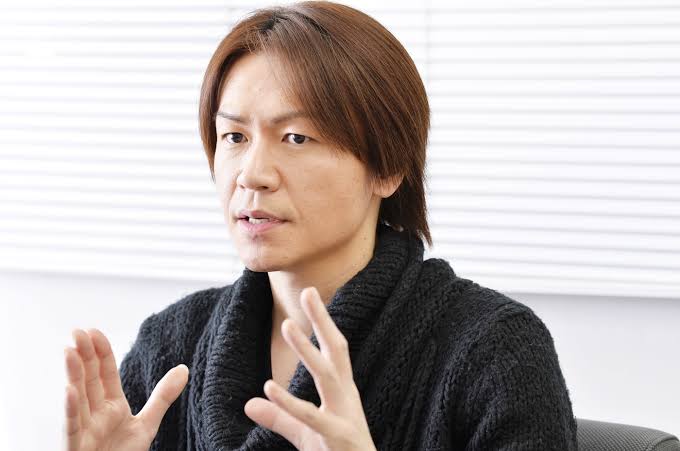 【ネタトピ】東進ハイスクールの講師っぽい画像