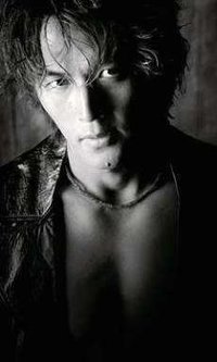 【ネタトピ】東進ハイスクールの講師っぽい画像