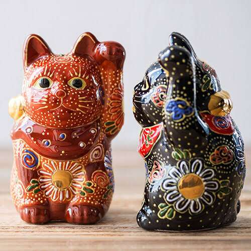 日本各地　どこの焼き物が好きですか？