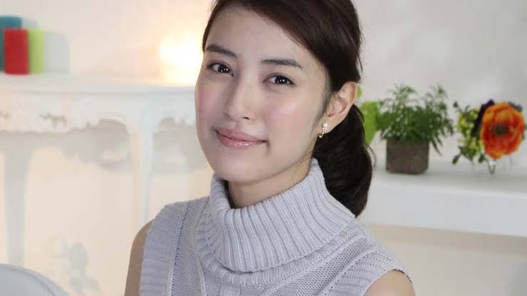 清楚系ファッションって？
