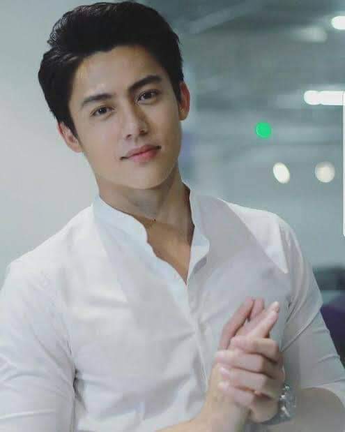 女も金持ちだったら若いイケメンを選ぶ？