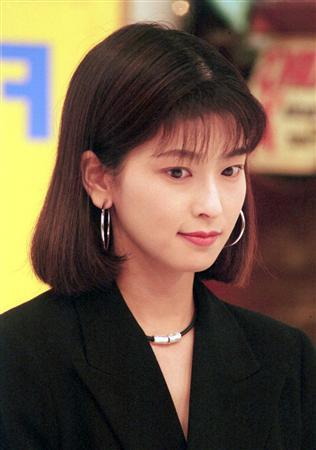 森高千里「オバさんになってない」奇跡の51才白シースルー姿