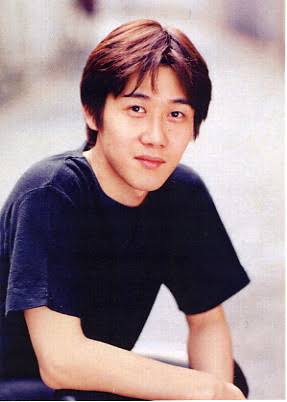 Snow Man・目黒蓮、人気急上昇で「雑誌・グッズの高額転売」横行！古参ファンから「ついていけない」の声続出