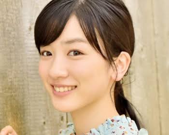 童顔と大人顔の違い