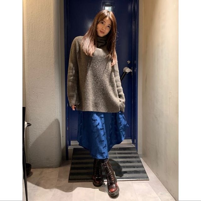 有名人のダサい私服とオシャレな私服を交互に貼るトピ