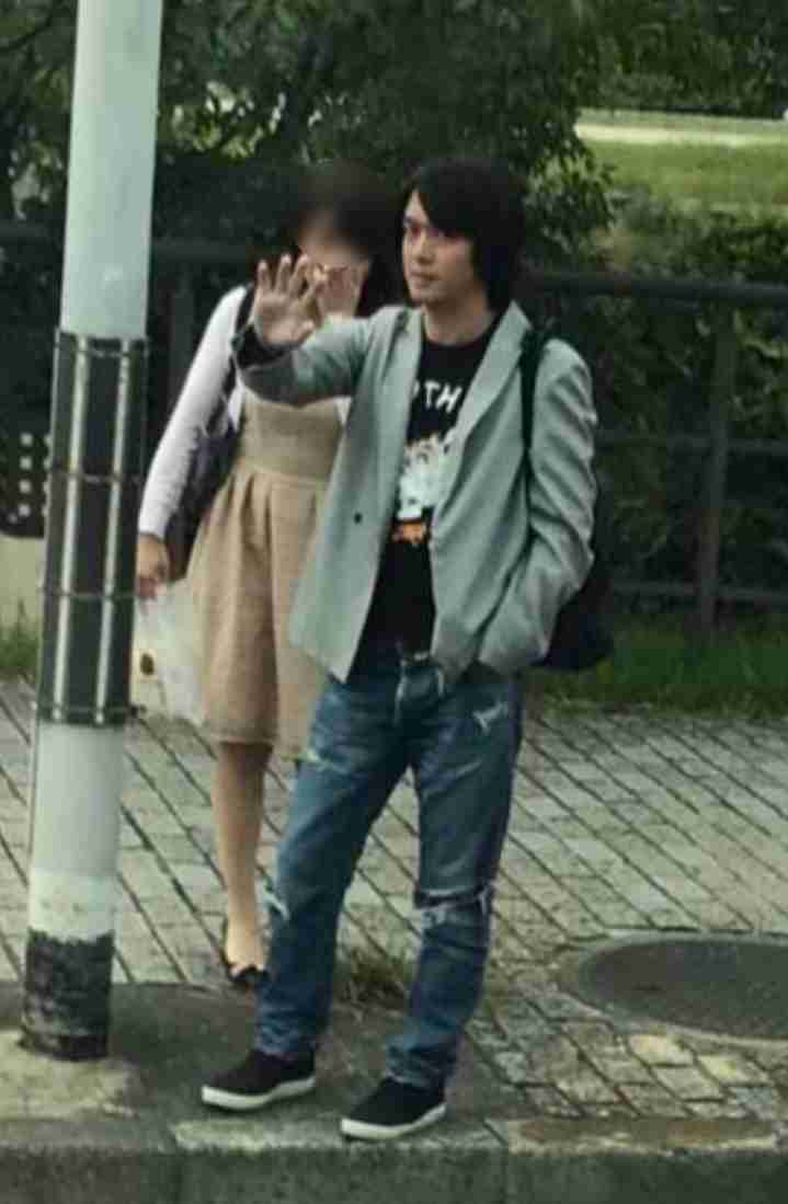 有名人のダサい私服とオシャレな私服を交互に貼るトピ