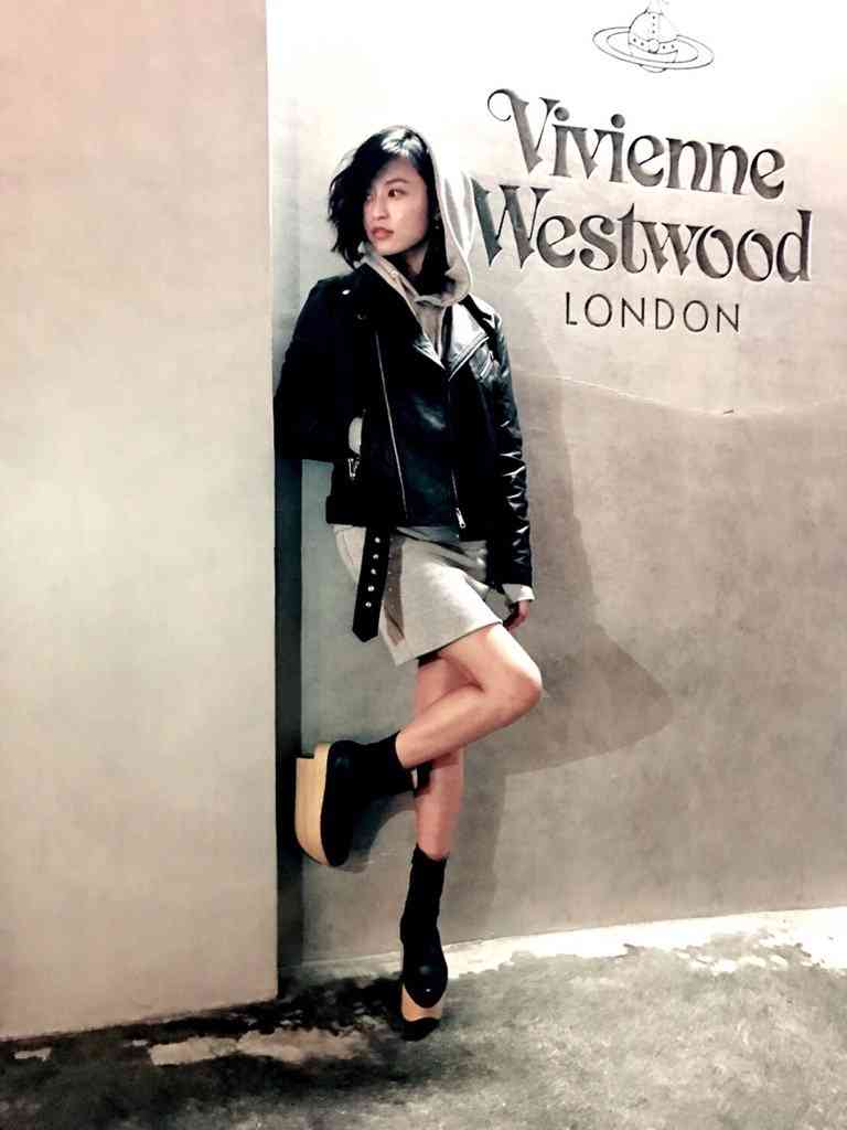 有名人のダサい私服とオシャレな私服を交互に貼るトピ